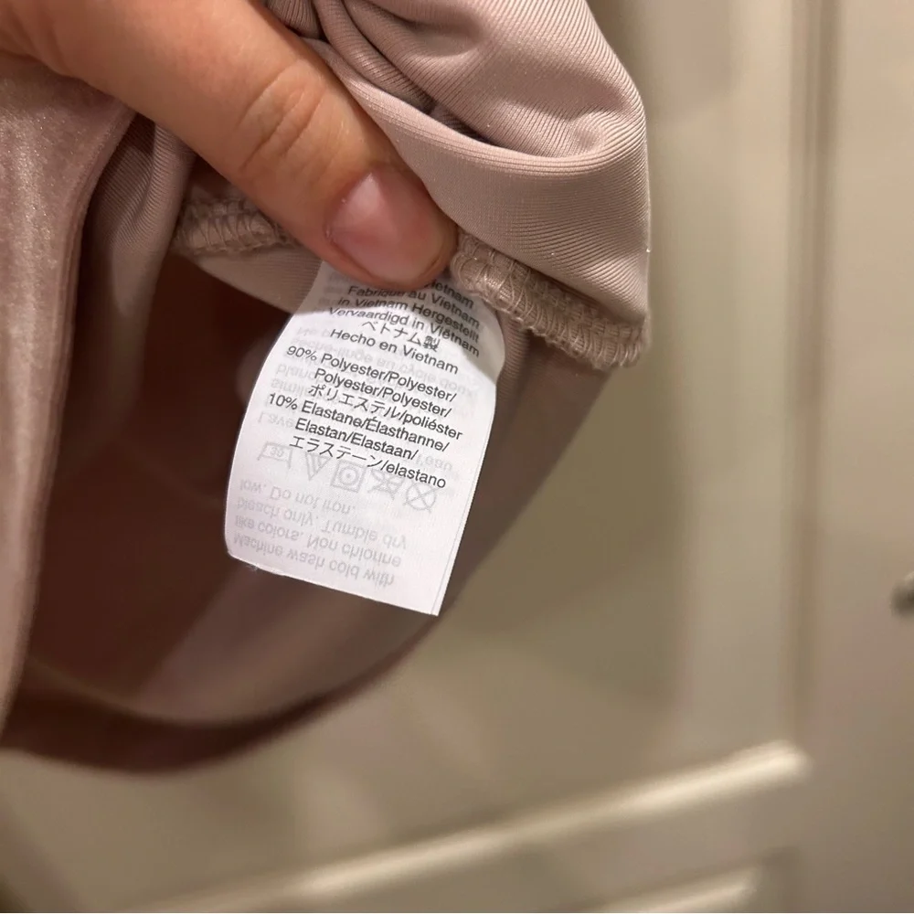 Madewell Balloon Sleeve Velvet Dress Blush - Picture 5 of 7